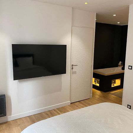 Appartement Brioude Hyper Centre Екстер'єр фото