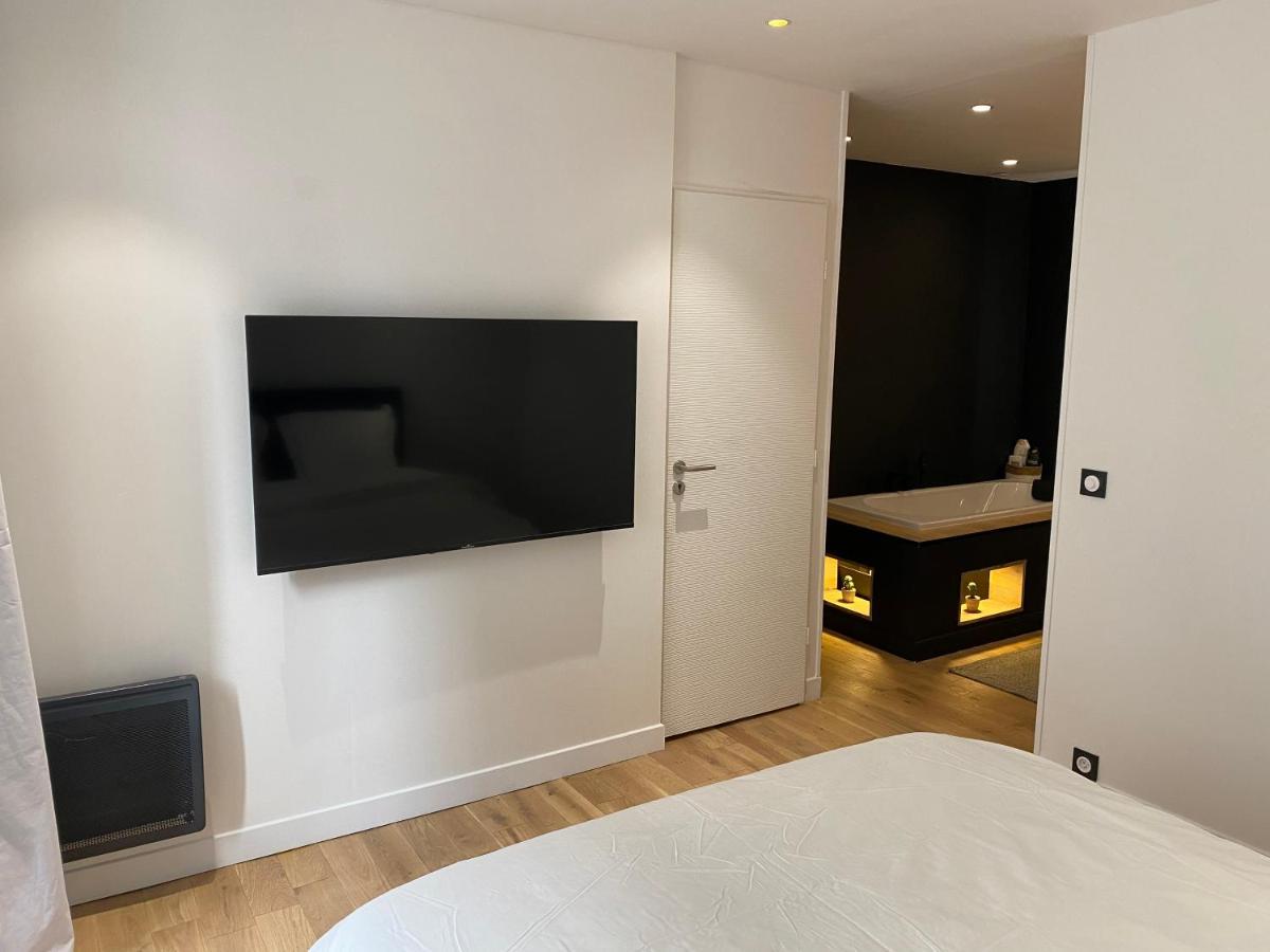 Appartement Brioude Hyper Centre Екстер'єр фото